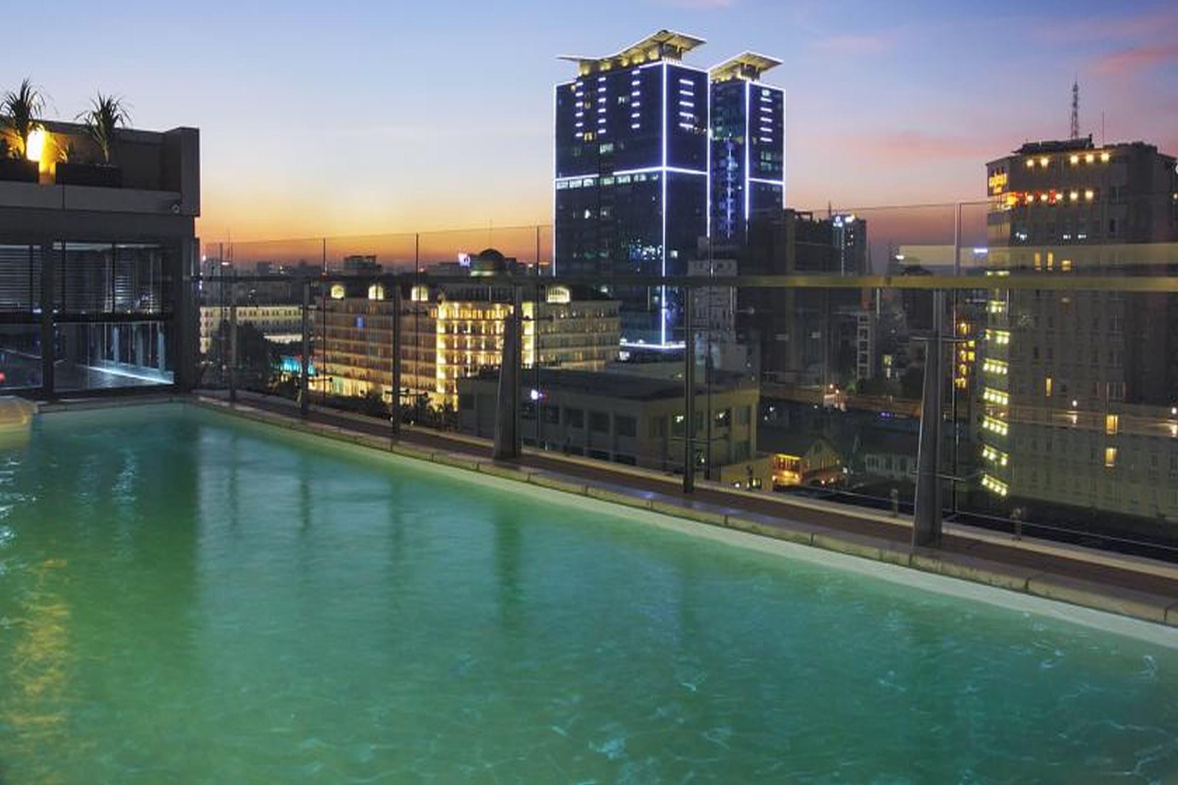 Ramada Encore By Wyndham Saigon D1 - Formerly M Boutique Hotel Saigon Ho Chi Minh City Exterior photo