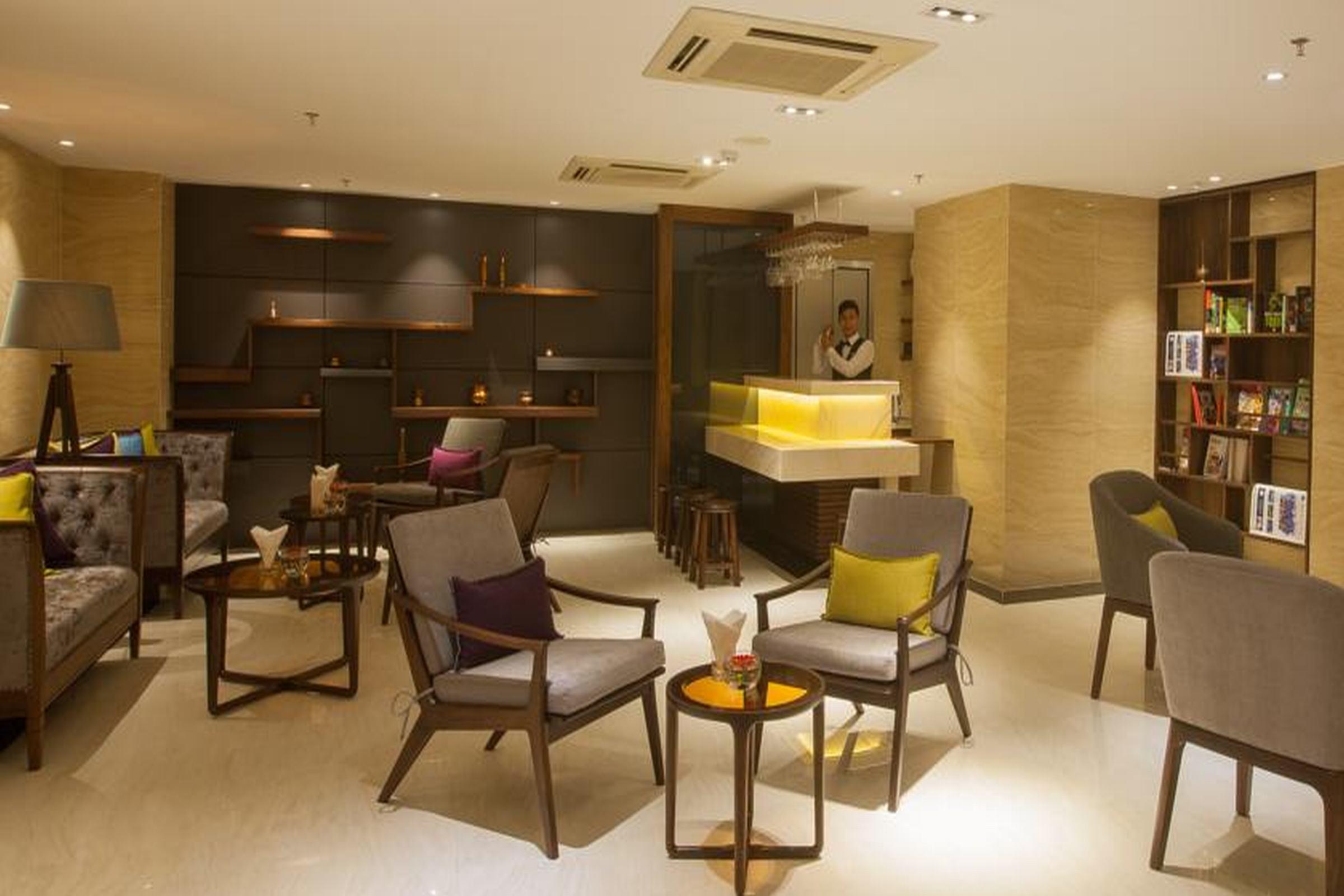 Ramada Encore By Wyndham Saigon D1 - Formerly M Boutique Hotel Saigon Ho Chi Minh City Exterior photo